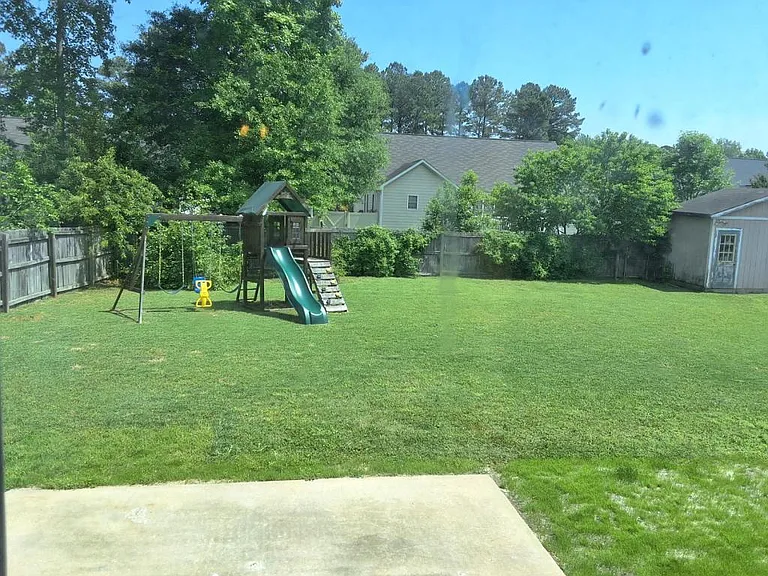 7620 Hammersley Rd — Photo 16