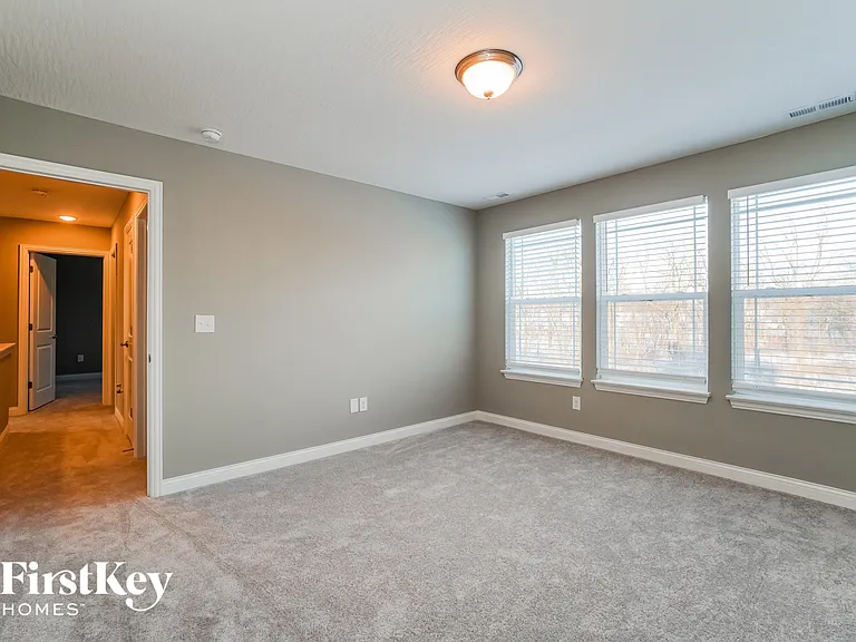 1903 Ream Dr — Photo 9