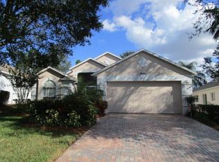 3918 Eversholt St, Clermont, FL 34711
