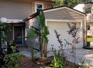 2132 Bay Rd, Neptune Beach, FL 32266