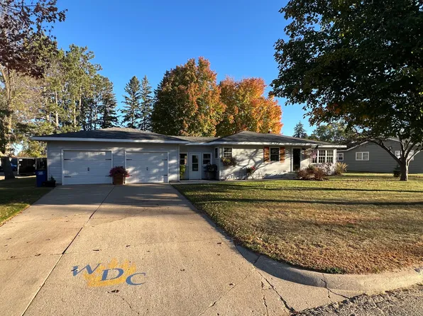 216 Nixon Ave SW, Wadena, MN 56482