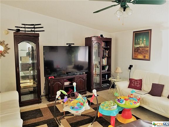 3rd image of 5001 Tiffany Cir