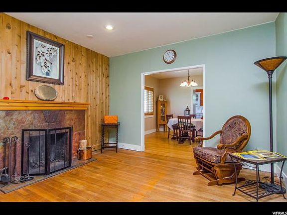 2nd image of 1115 E Sunnyside Ave