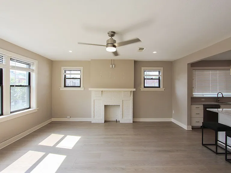 1119 S Braddock Ave — Photo 9