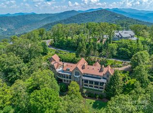 234 Skycliff Dr, Asheville, NC 28804