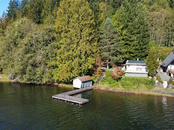 32779 South Shore Drive, Mount Vernon, WA 98274