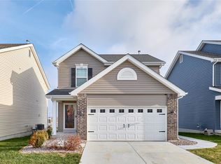 330 Charlestowne Place Dr, Saint Charles, MO 63301