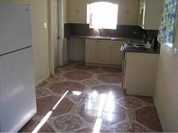4th image of 1001 NE 169th St