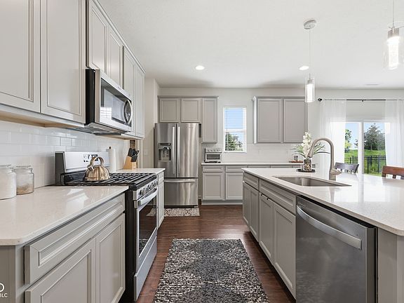 5th image of 13586 Longrise Ln