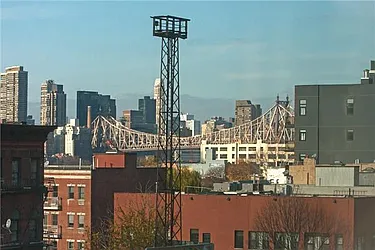 Sold by Space Marketing Shop