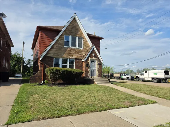 10300 W Point St, Detroit, MI 48204