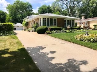 9228 Kolmar Ave, Skokie, IL 60076