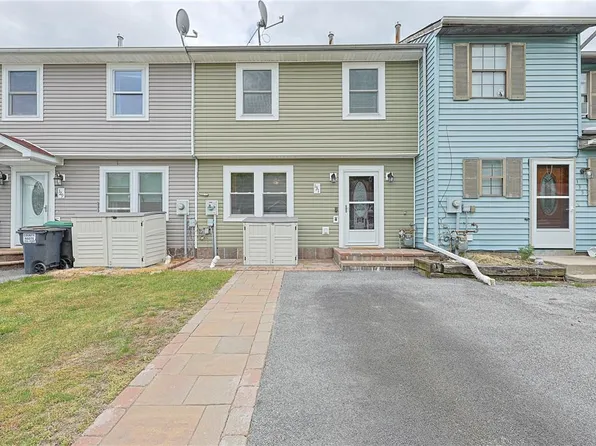 131 Blake Road, Maybrook, NY 12543