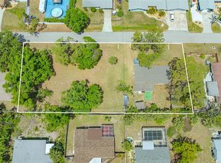 275 Burke Rd, Venice, FL 34293