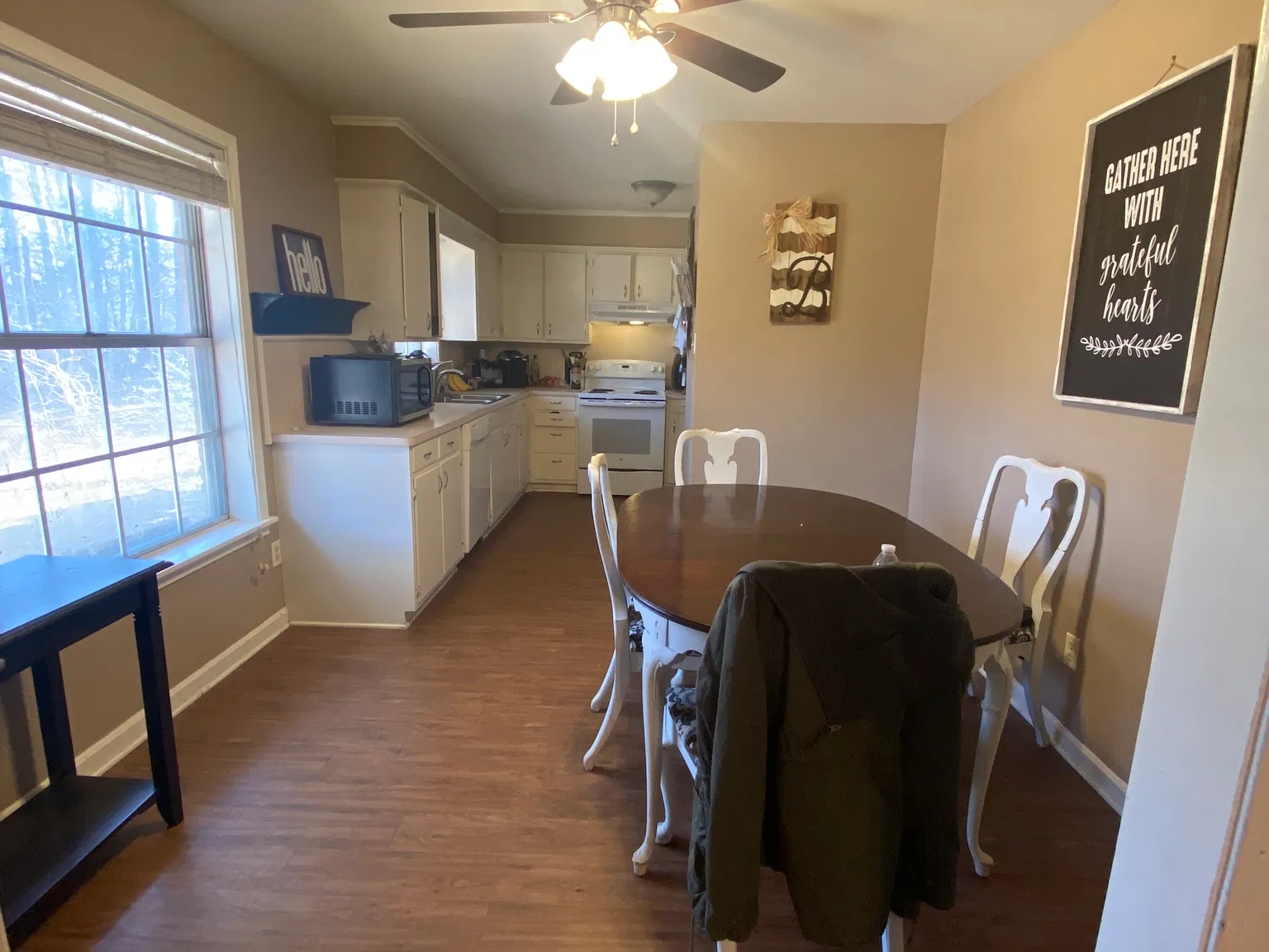 3 bed, 1800 sqft, $1,850 — Photo 3