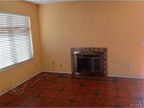 2nd image of 904 S Mountain Ave #26