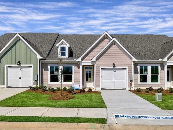 28 Harmony Cir, Cartersville, GA 30120