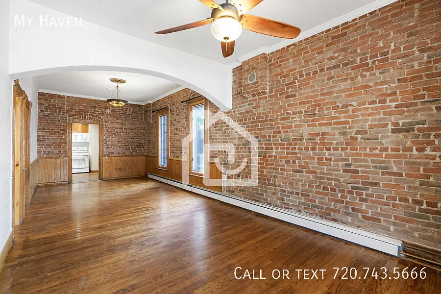 2 Bedroom / 1 Bathroom - Rino / Downtown Denver — Photo 3