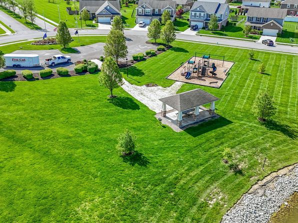 4638 W Otway Ln, New Palestine, IN 46163