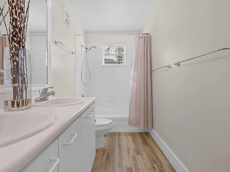 2475 W Cordoba Bnd — Photo 42