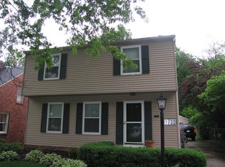 1733 Oakmount Rd, South Euclid, OH 44121