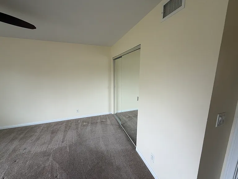 5063 Argyle Dr — Photo 14