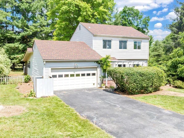 1107 Horseshoe Ln, Blacksburg, VA 24060