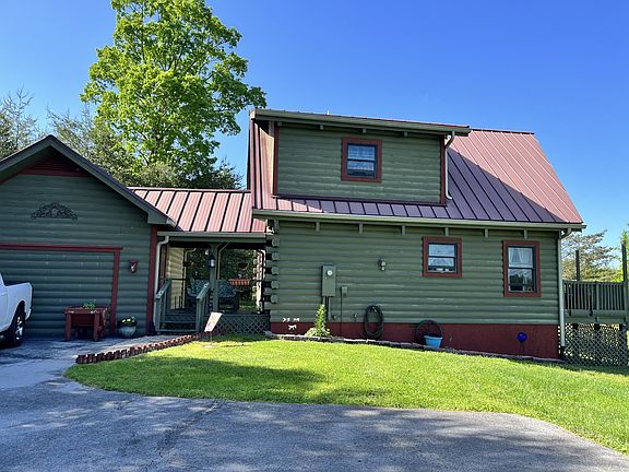 4th image of 1355 Highland Ln