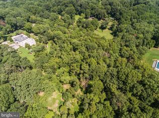 651 Mine Ridge Rd, Great Falls, VA 22066