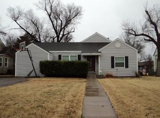 1015 E Cypress St, Altus, OK 73521