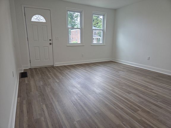 5th image of 1680 Yakona Rd