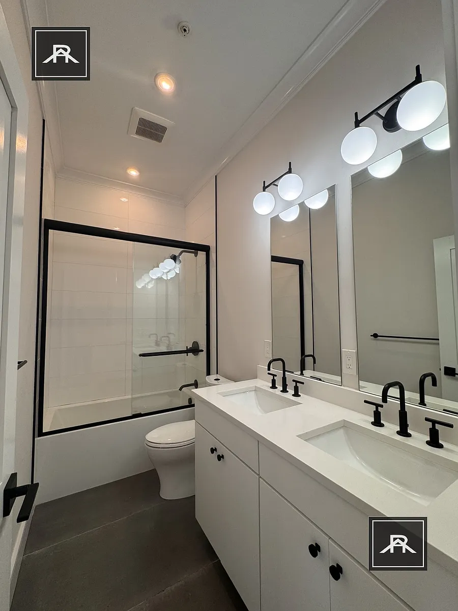 Building Photo - 38 Colborne Rd #8