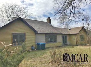 2919 Consear Rd, Lambertville, MI 48144
