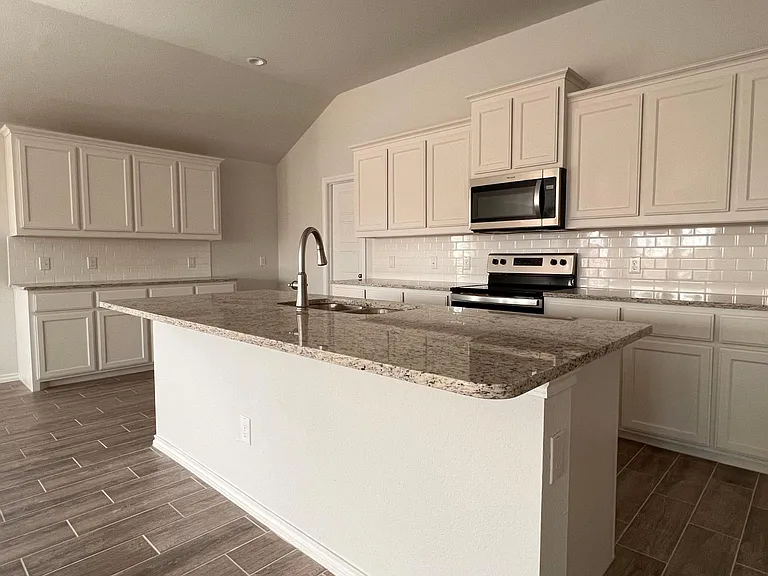 5744 Brookville Dr — Photo 8