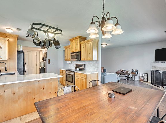 5th image of 3435 S Acord Meadows Pl