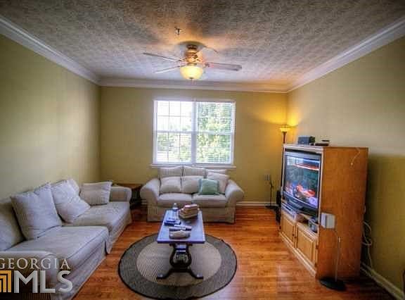 5th image of 122 Weatherstone Square Dr