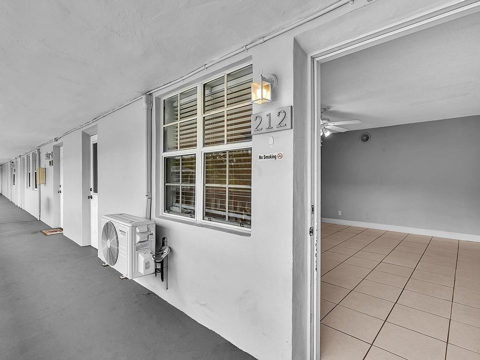 1st image of 626 SW 14th Ave APT 212