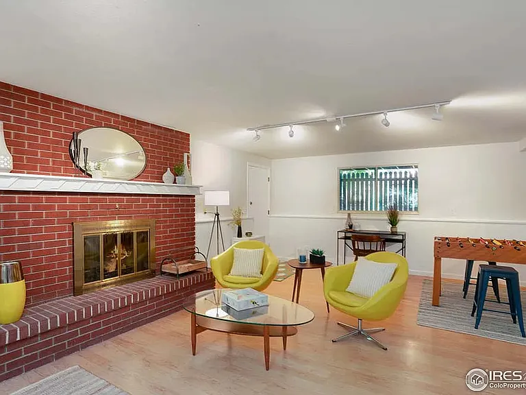 1304 Constitution Ave — Photo 15