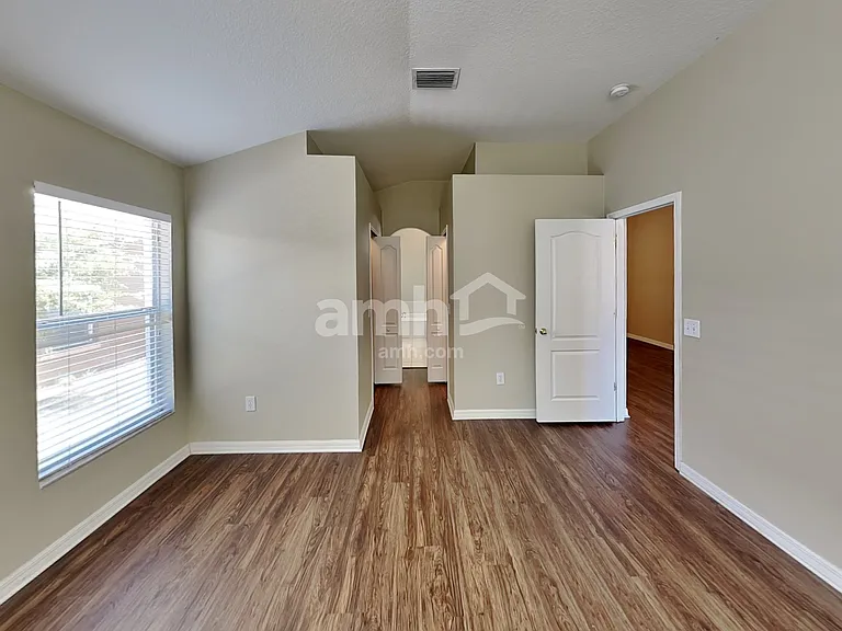 12828 Standbridge Dr — Photo 9