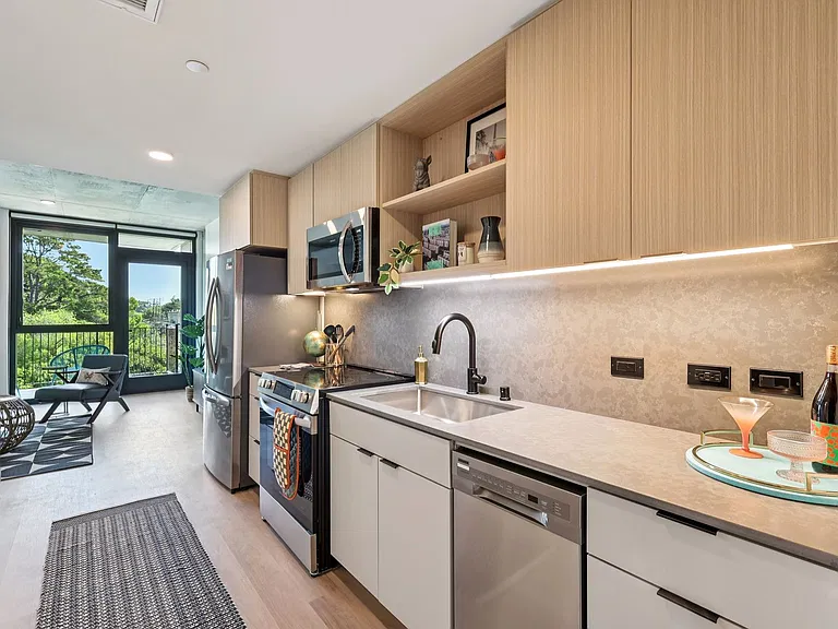Rainford Apartments — Photo 12