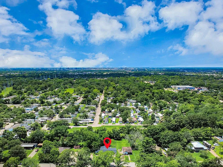 3603 Crosby Cedar Bayou Rd — Photo 5