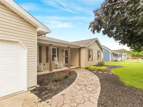 155 Vernon Pl, Carlisle, OH 45005