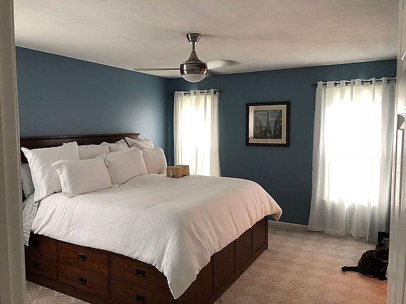 3rd image of 6931 Country Meadows Dr
