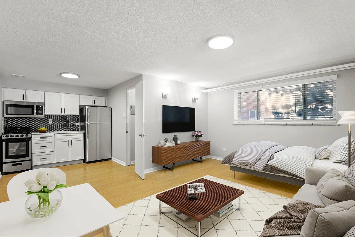 Building Photo - 1355 Pearl