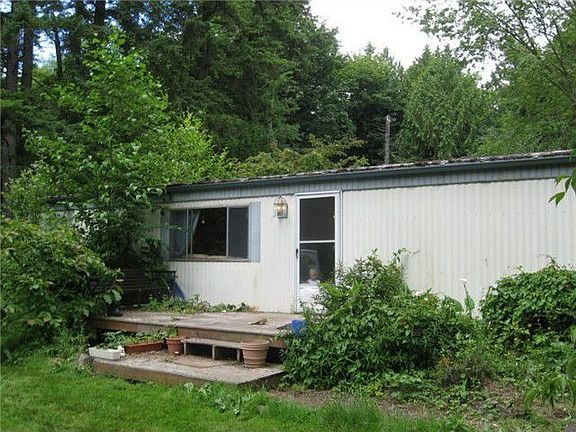 2nd image of 8139 High School Loop NE