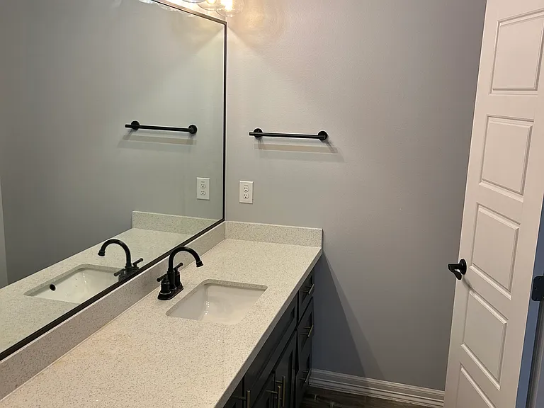 5801 Nightingale Ave #3 — Photo 11