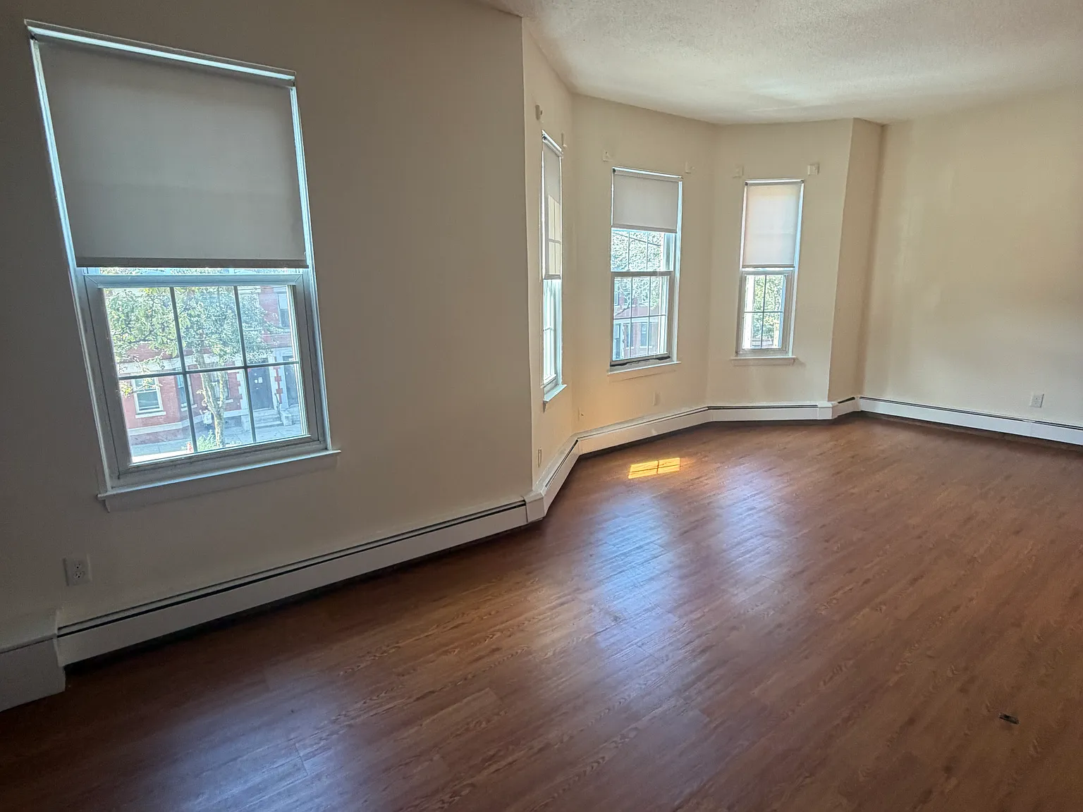 Studio, 9999 sqft, $1,850 — Photo 2