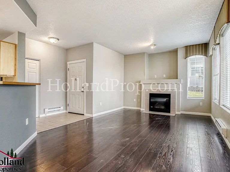 14635 SW Beard Rd #101 — Photo 3