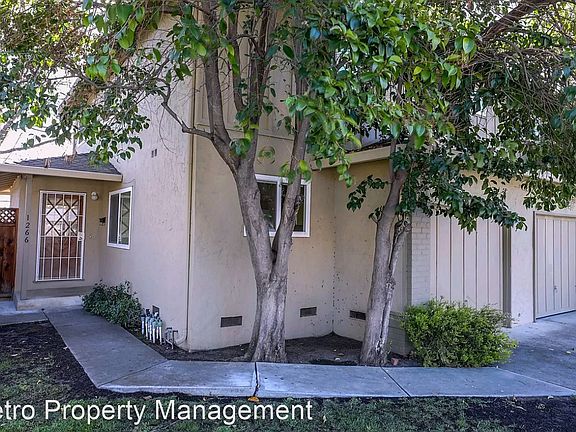 2nd image of 1266 Flora Ave