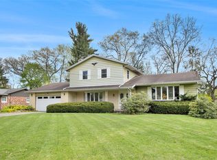 2121 Ridgefield Rd, Portage, MI 49024